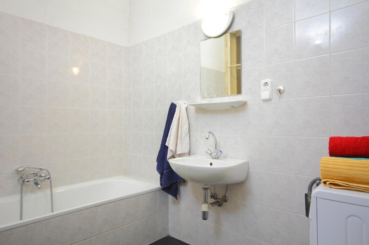 Blue Rose Apartment Budapest Exteriör bild